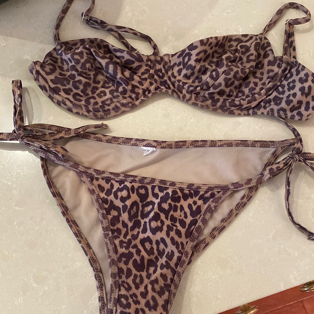 American Apparel Bikini